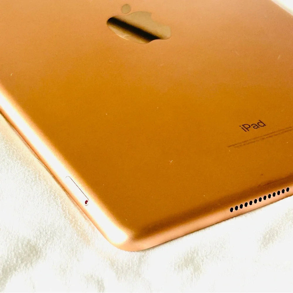 Apple iPad 6th Generation 32GB